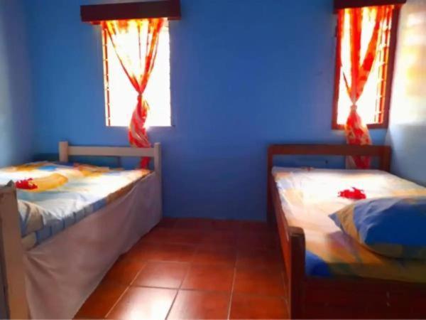 Mana Lagoon Backpackers ภายนอก รูปภาพ