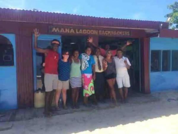 Mana Lagoon Backpackers ภายนอก รูปภาพ